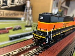 Athearn ATHG75627 HO G2 SD60M-3 Tri-Clops/DCC/SND, BNSF #1416 9 Athearn ATHG75627 HO G2 SD60M-3 Tri-Clops/DCC/SND, BNSF #1416 -KidKraft Shop IMG 6639
