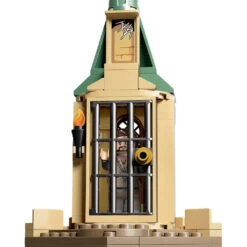 LEGO® Harry Potter™ Hogwarts™ Courtyard: Sirius’s Rescue 76401 Building Kit (345 Pcs) -KidKraft Shop lego harry potter hogwarts courtyard sirius s rescue 76401 building kit 345 pcs main 3